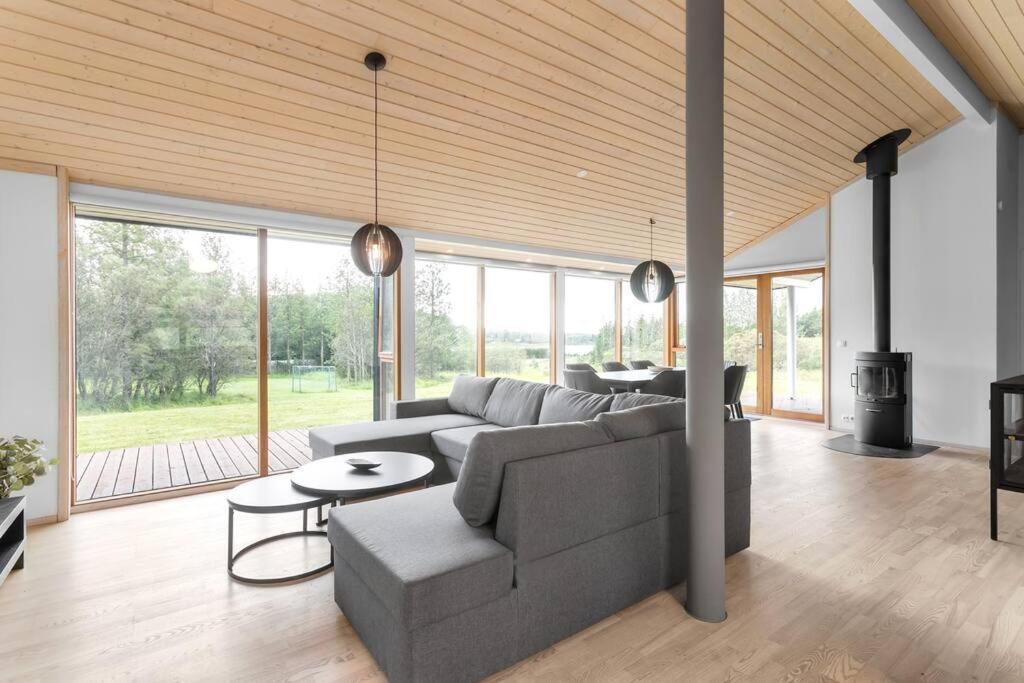 Scandinavian Villa In South Iceland Laugaras Exteriör bild